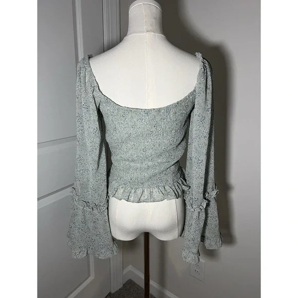 Altar'd State Sage Green Ruched Ruffle Long Sleeve Blouse Boho Cottagecore Med - Picture 4 of 6